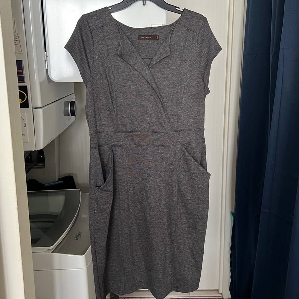 Like-new Gray/Grey The Limited Dress with pockets